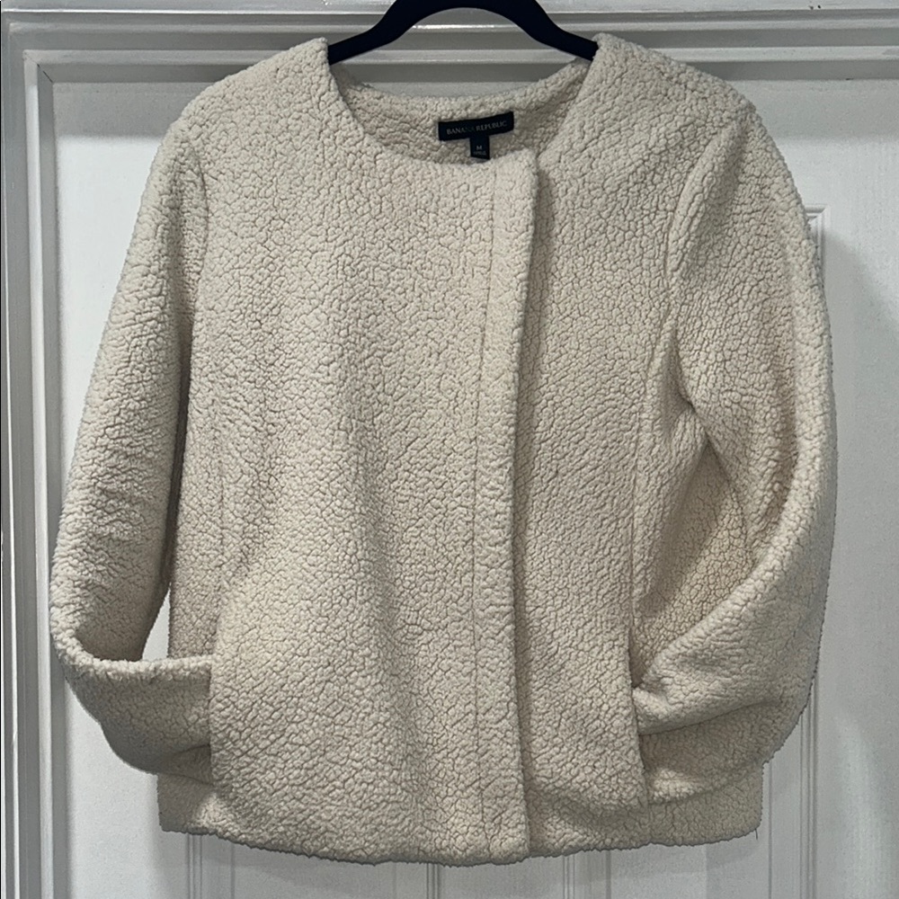 Banana Republic Cream Teddy Sweater Fuzzy Texture Relaxed Fit
